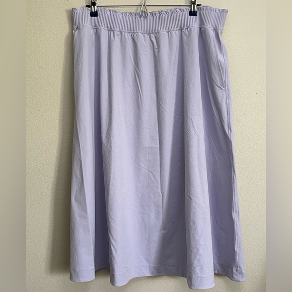 Lululemon Stretch Woven Ruffle-Waist Midi Skirt
Lavender Frost sz  XL Athleisure - Picture 5 of 11